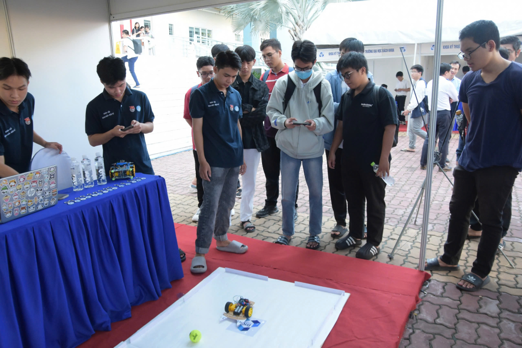 Nhấn vào ảnh để phóng to